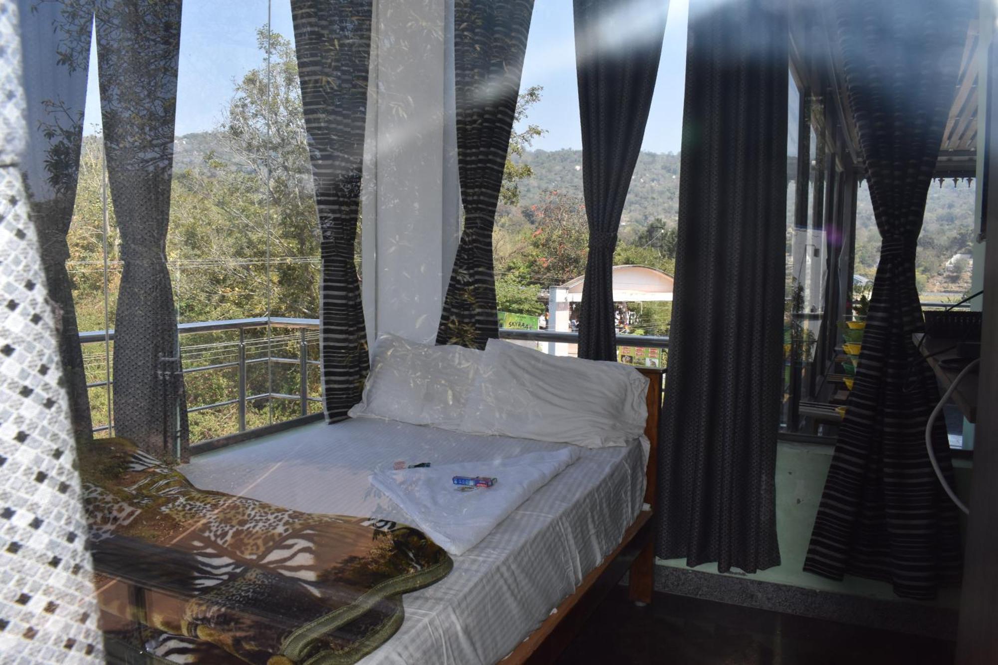 Yelagiri Goldhill Resort Exterior foto