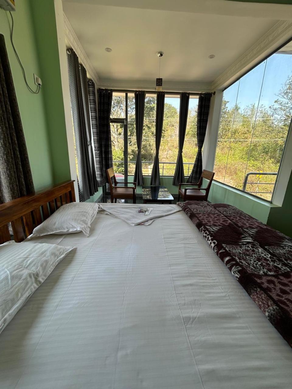 Yelagiri Goldhill Resort Exterior foto